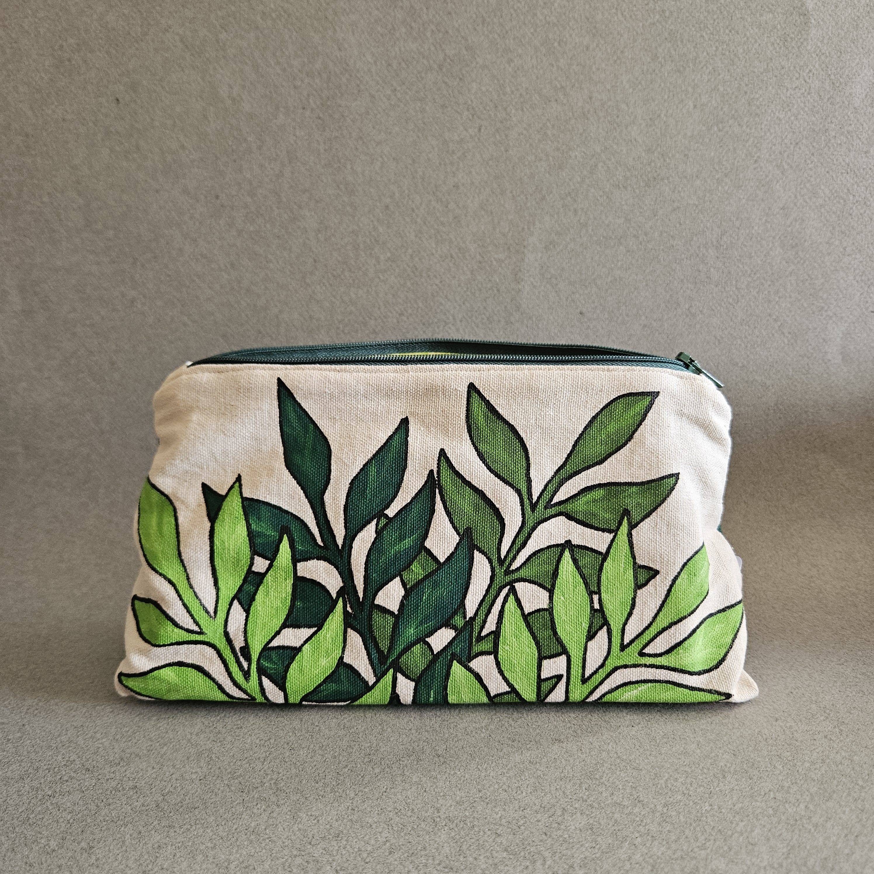 Trousse plantes vue de face ouverte