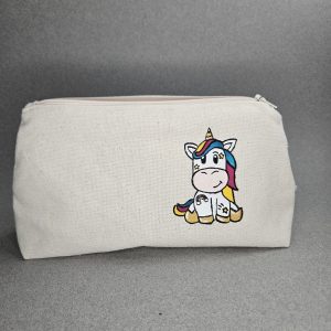 Photo couverture produit trousse licorne