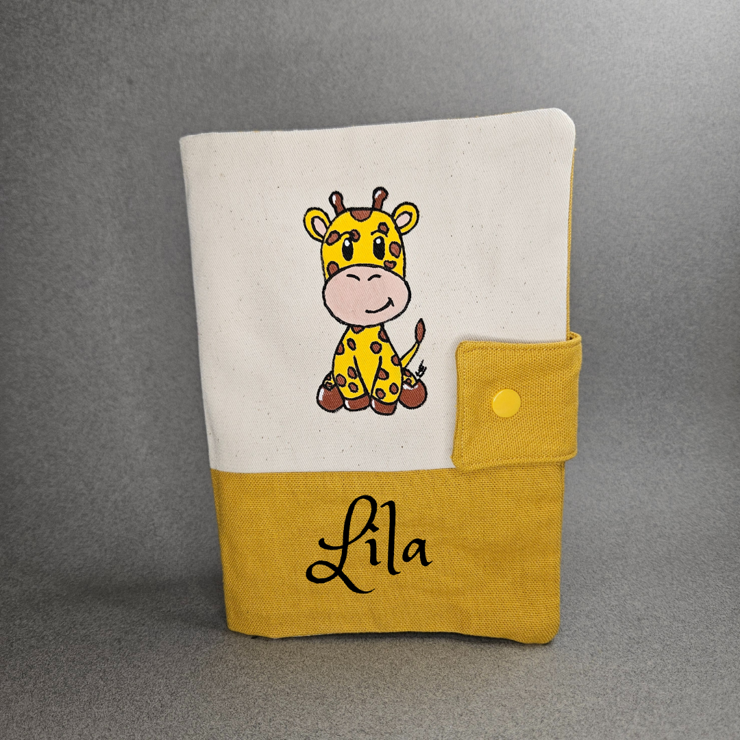 Protège carnet de santé girafe – Image 6