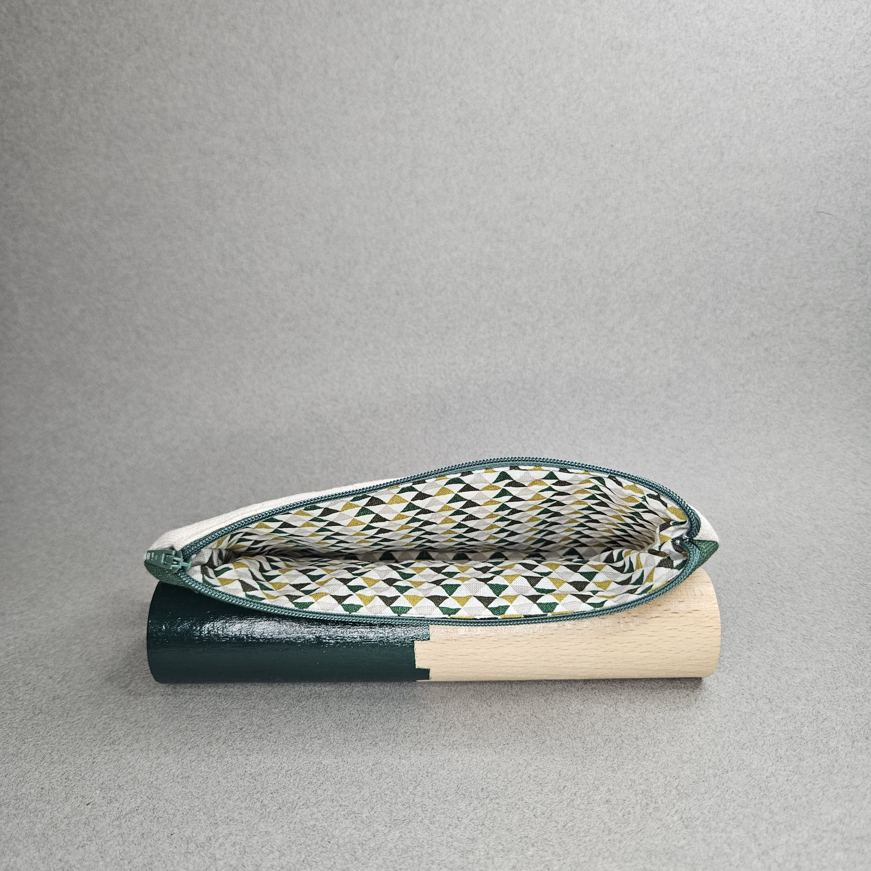 Pochette trio de cactus. Idéal pour organiser son sac ou comme pochette d'école. Vue doublure