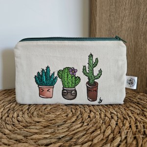 Pochette plate vue de face motif trio de cactus ouverte