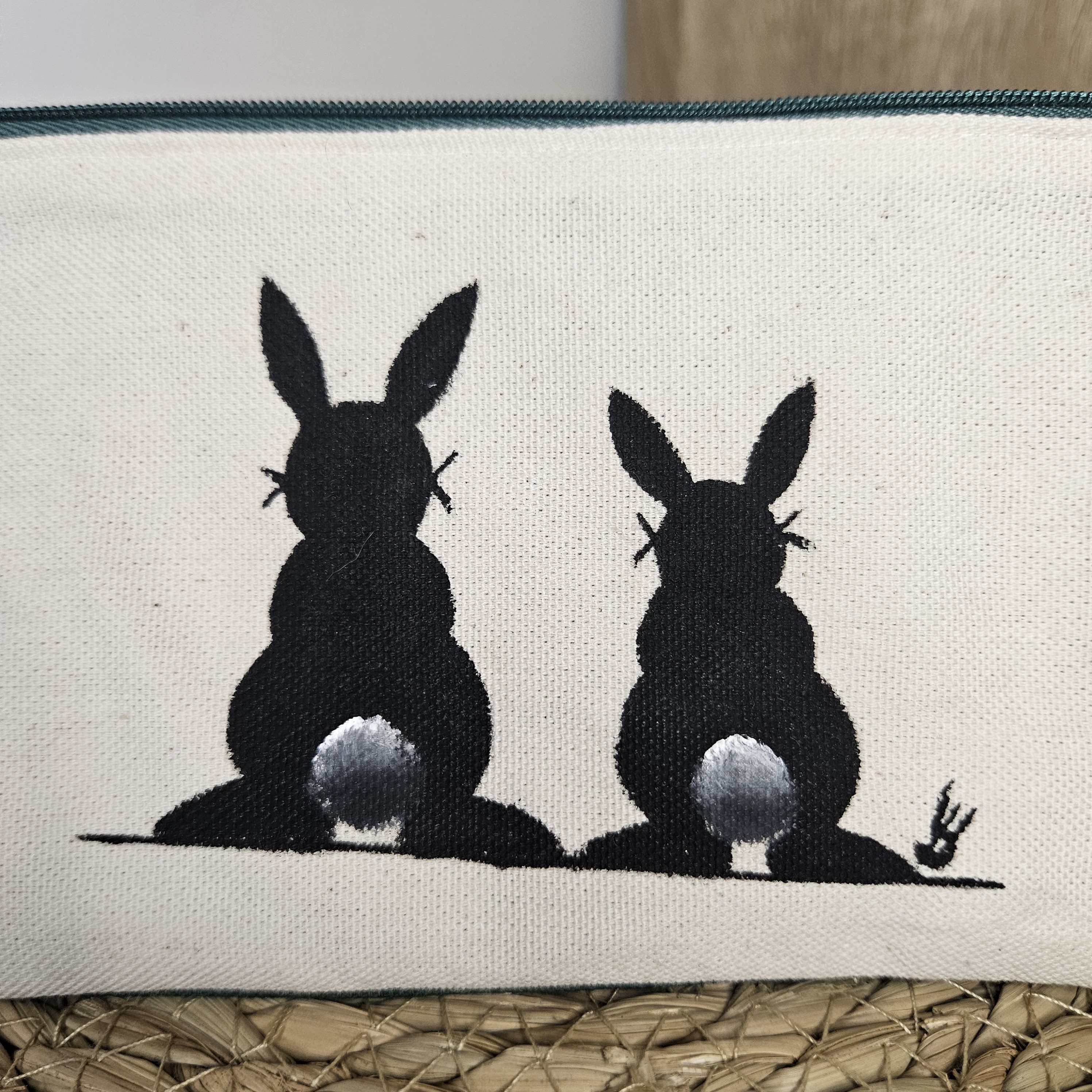 Zoom dessin pochette lapins