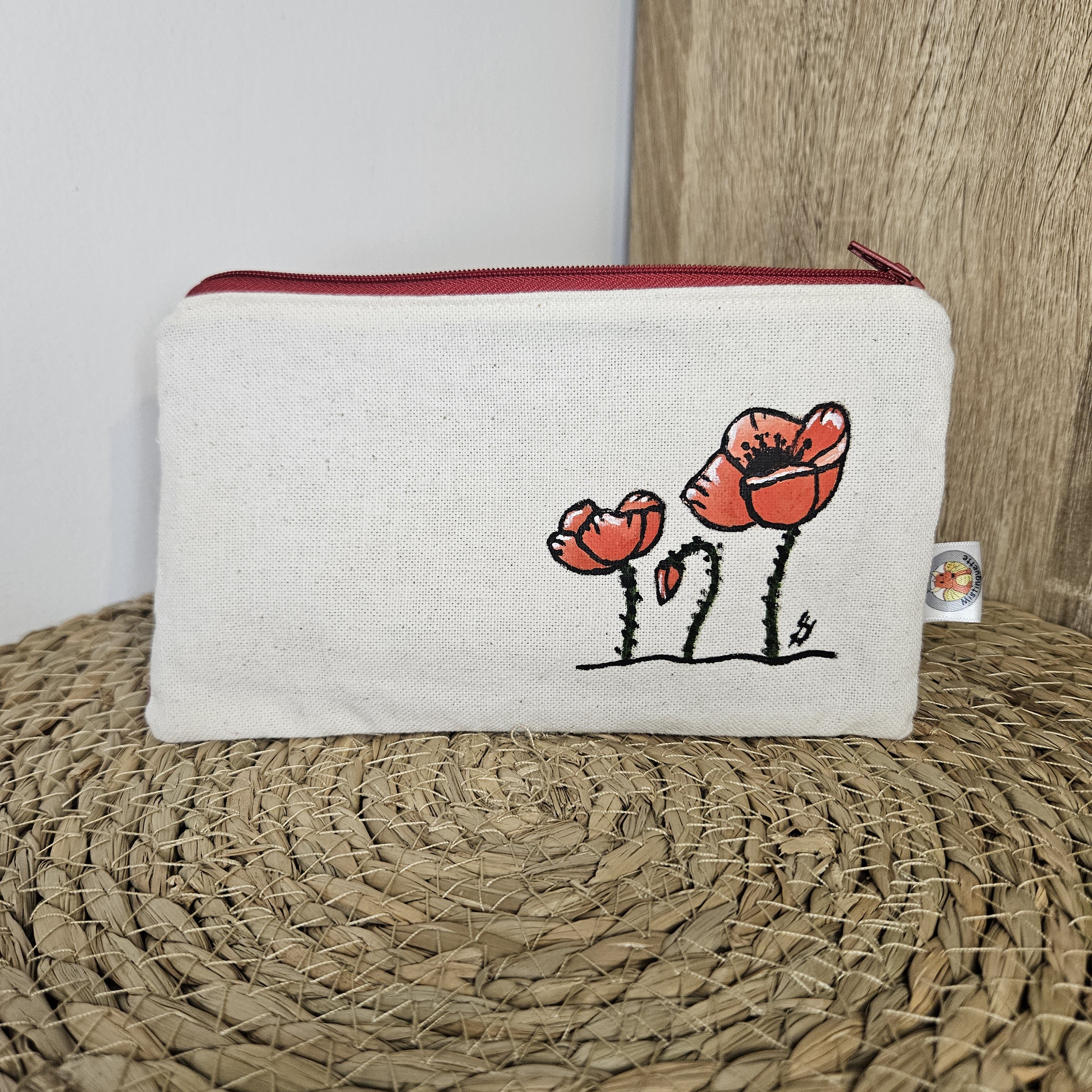 Pochette coquelicots vue de face fermé