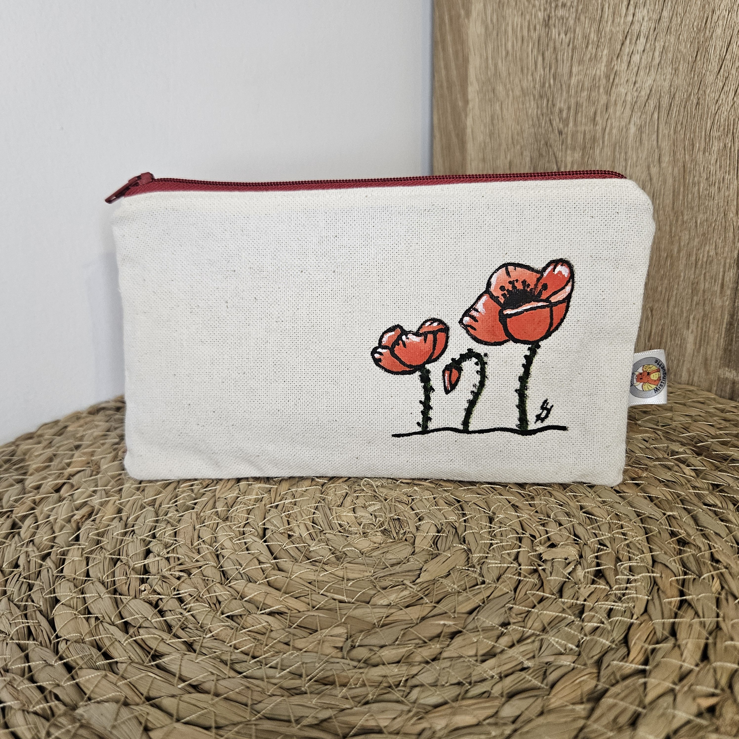 Pochette coquelicots vue de face ouvert