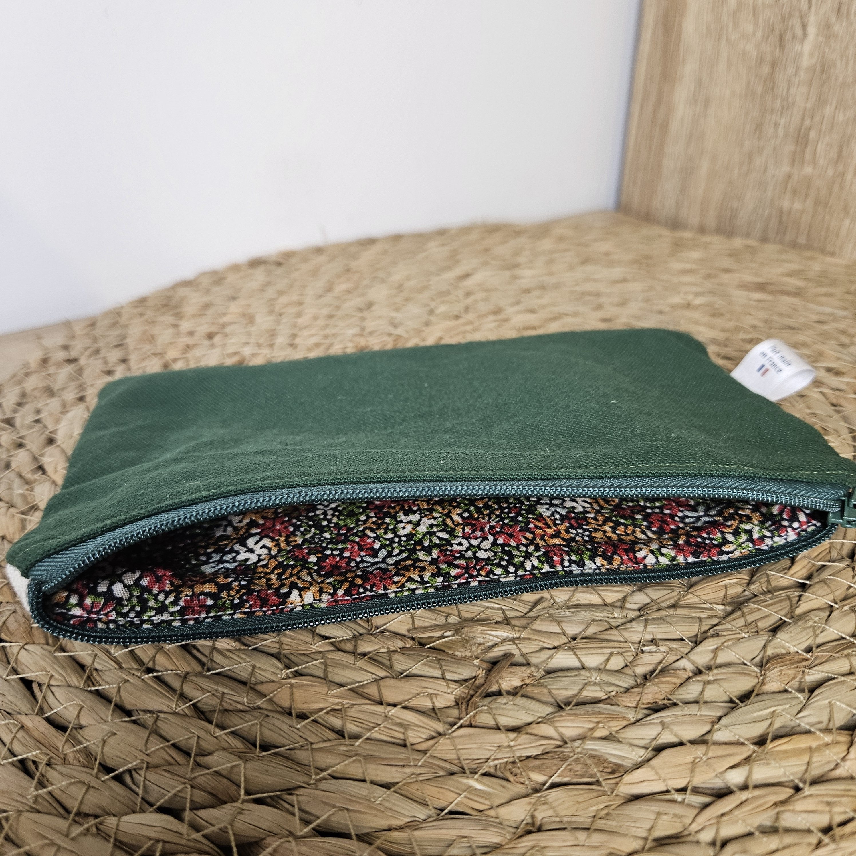 Doublure fleurie pochette lapins