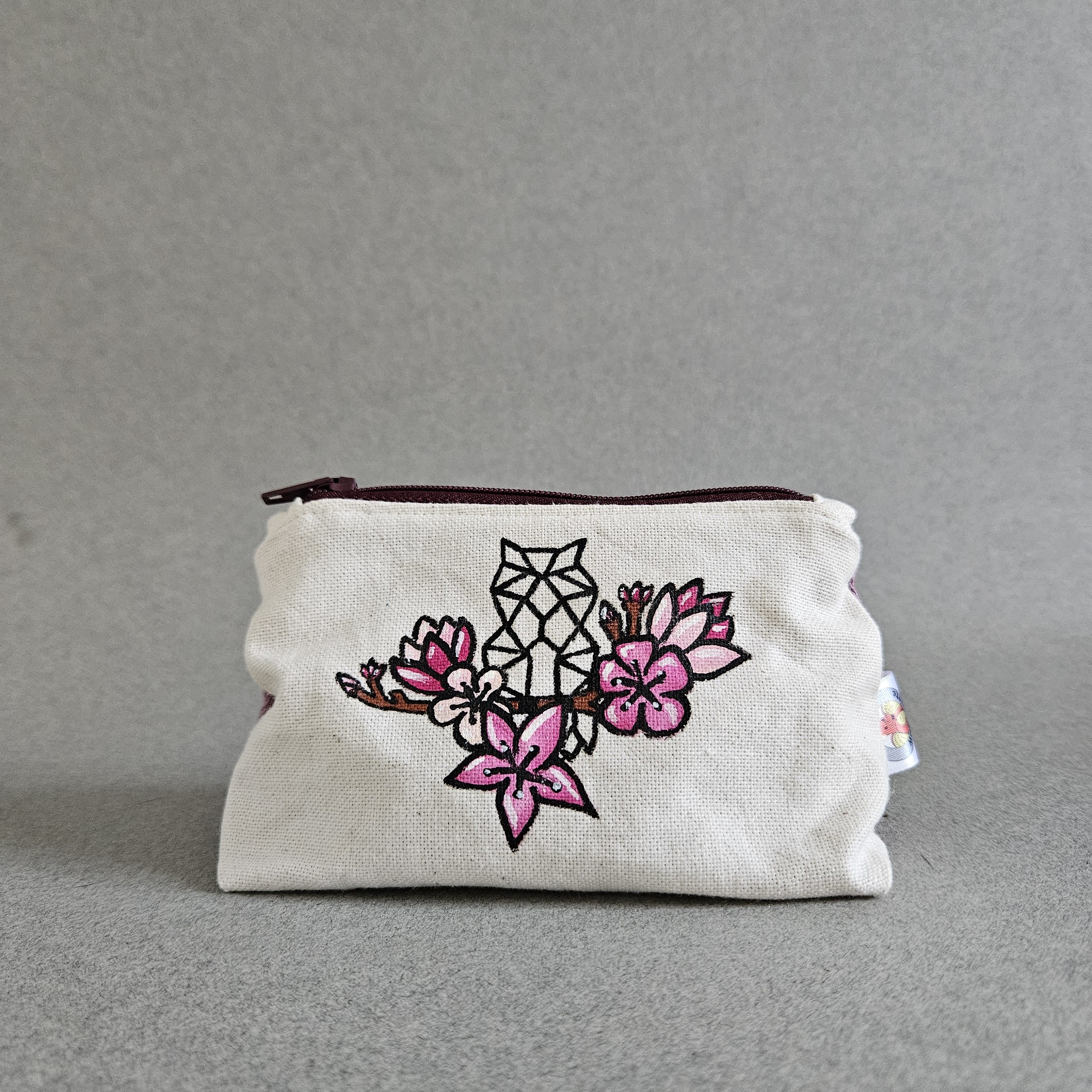 Porte-monnaie hibou et fleurs vue de face fermé