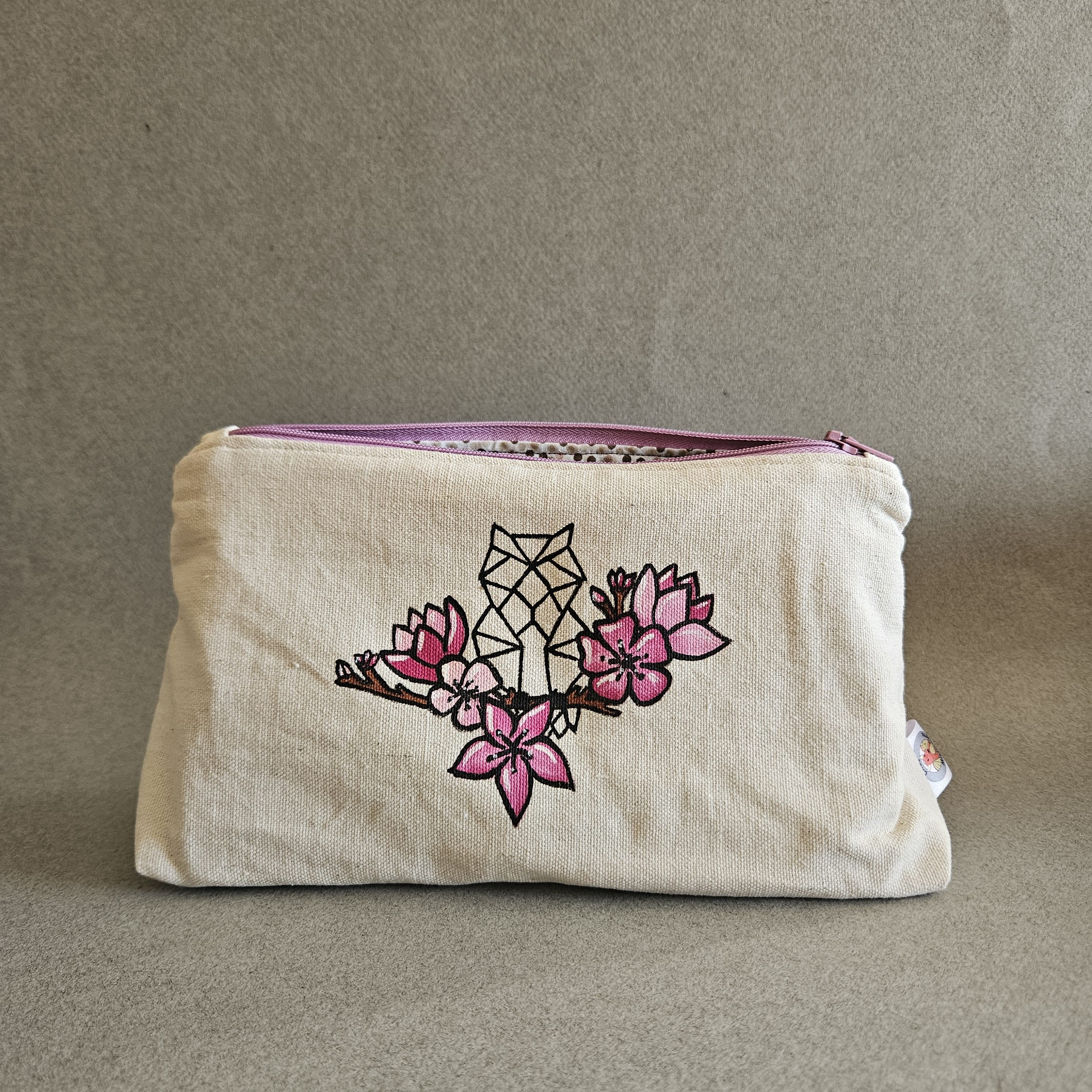 Trousse chouette géométrique vue de face ouverte