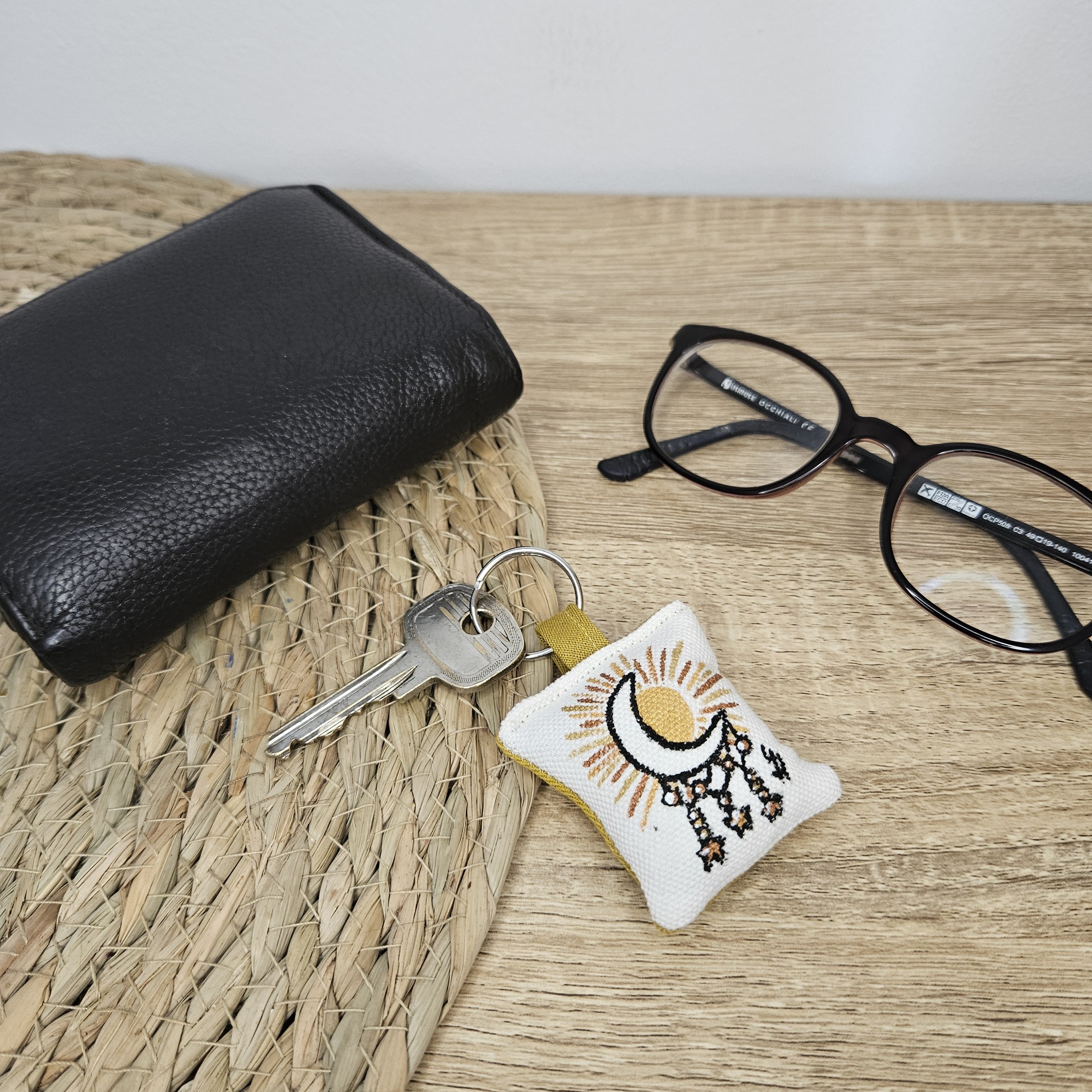 Porte-clé soleil et lune anneau en métal pour accrocher au clé