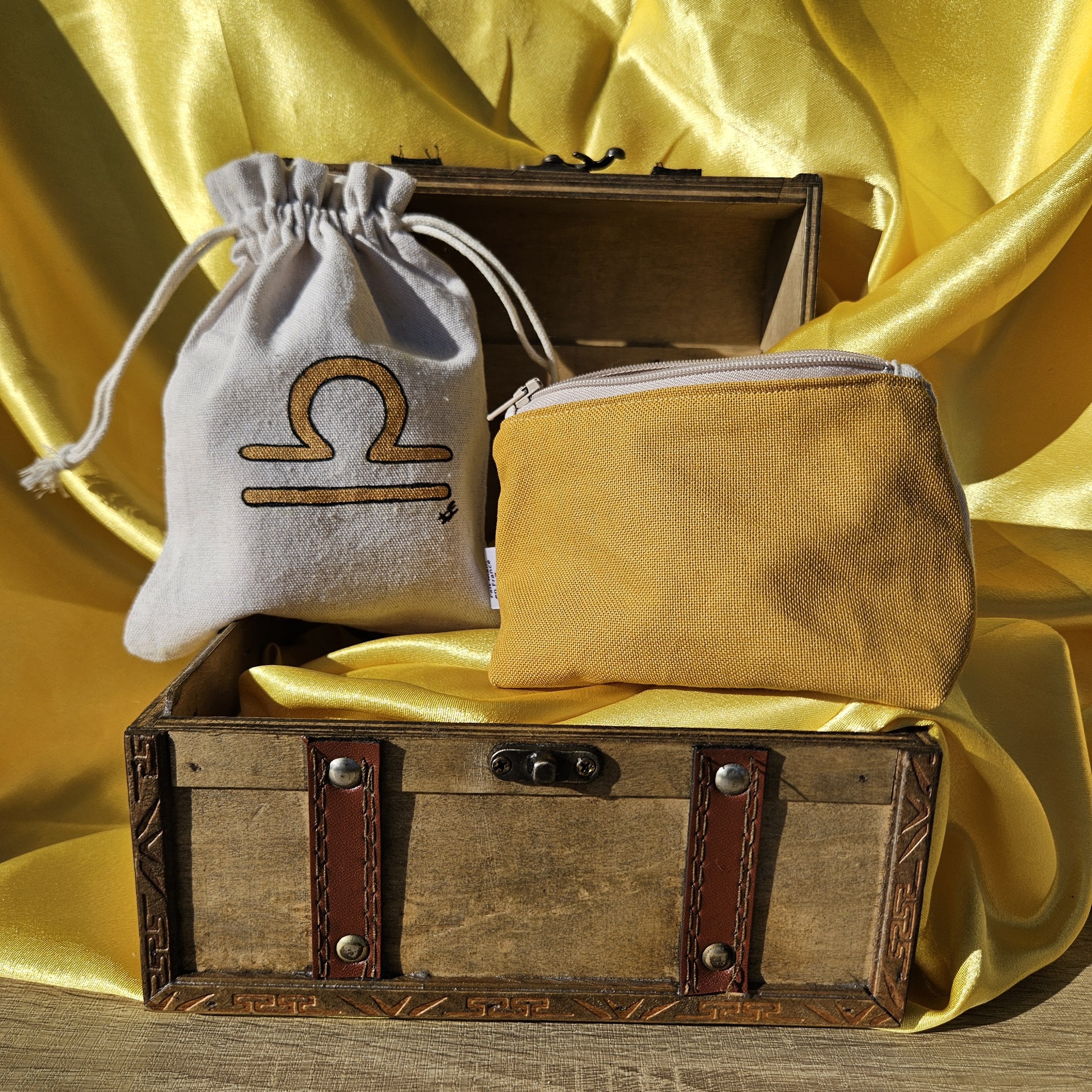 Porte-monnaie Balance arrière moutarde