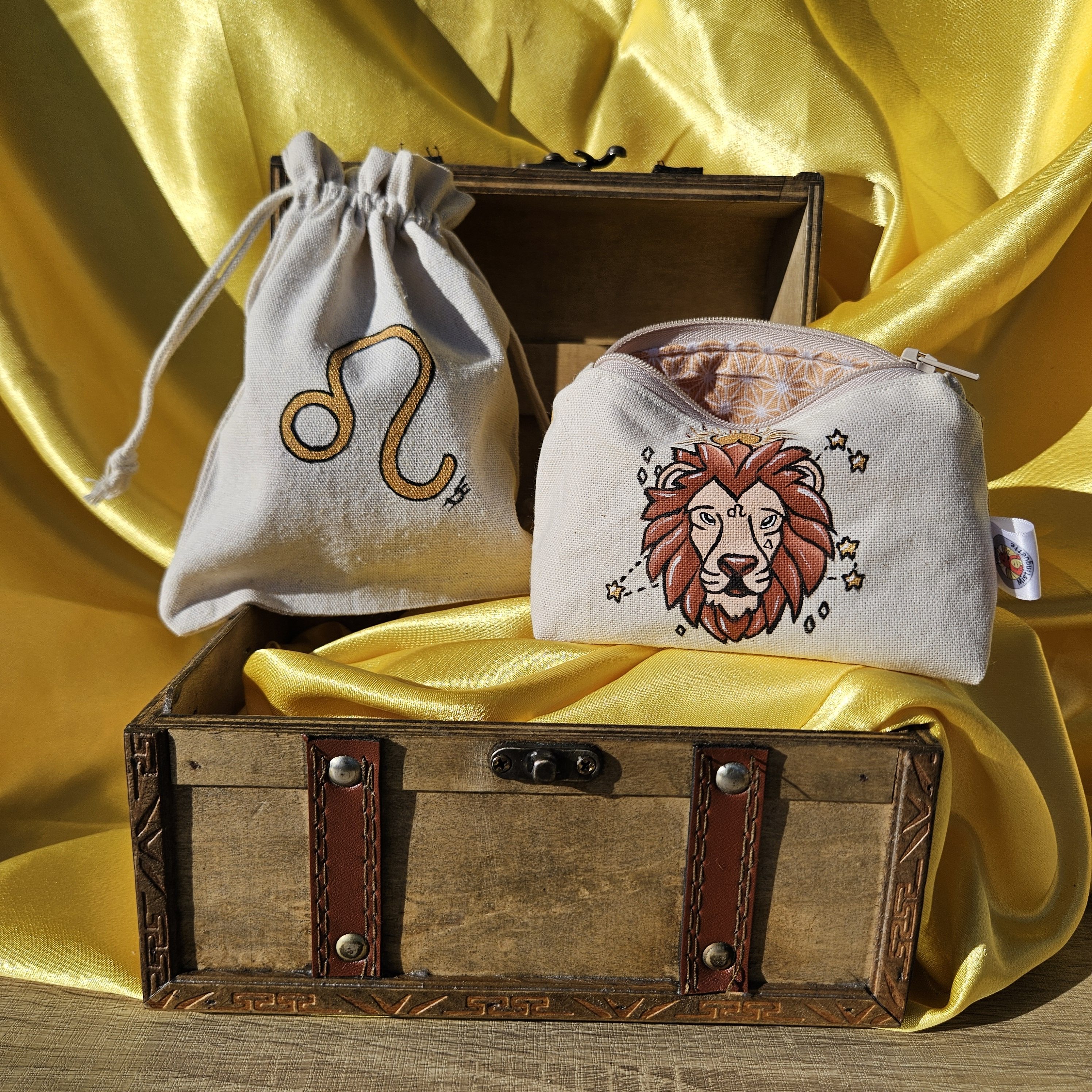 Porte-monnaie Lion vue de face ouvert