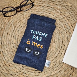 étui à lunettes clic-clac motif touche pas à mes lunettes
