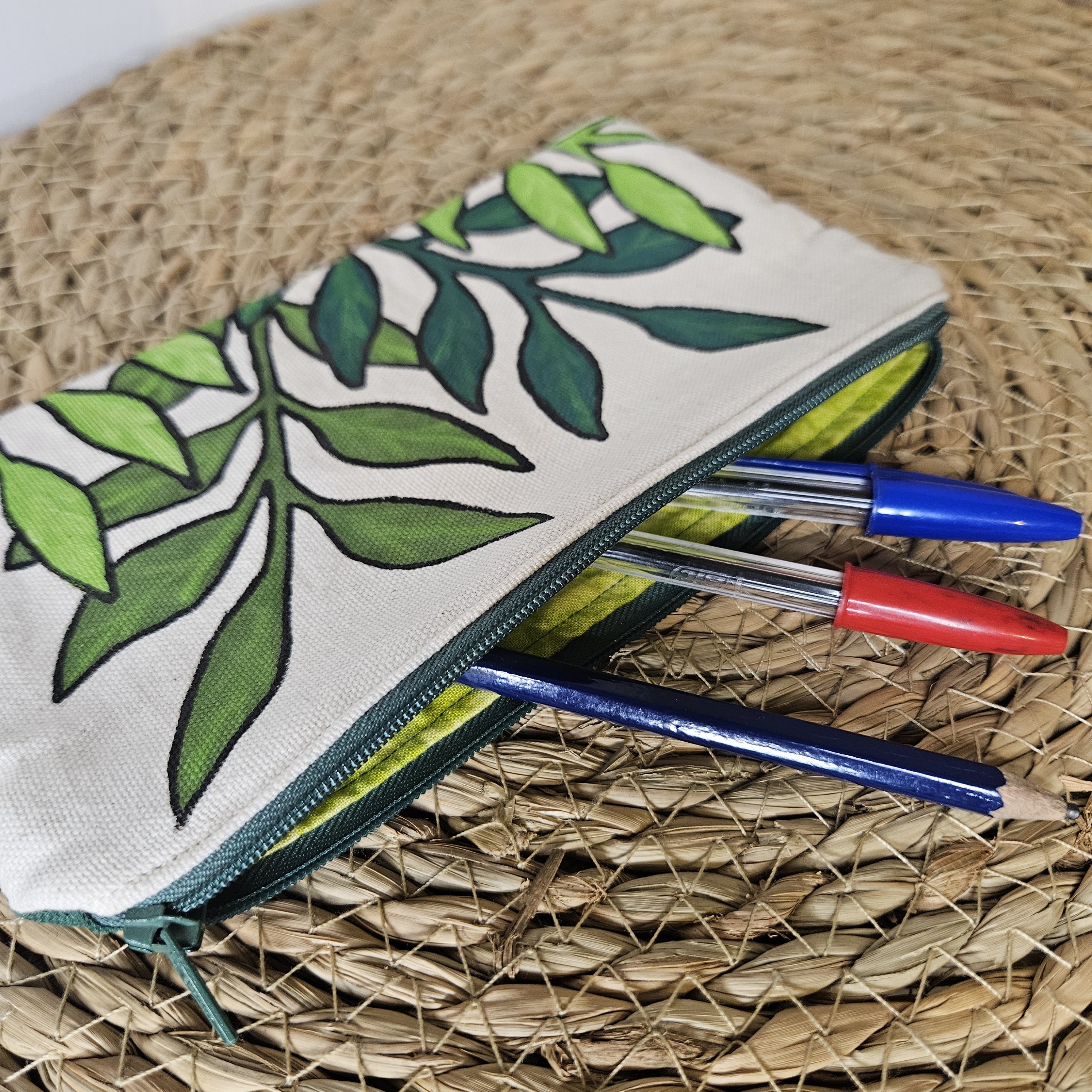 Pochette à stylos dessin plantes