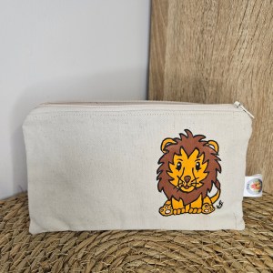 Pochette plate vue de face motif lion ouverte